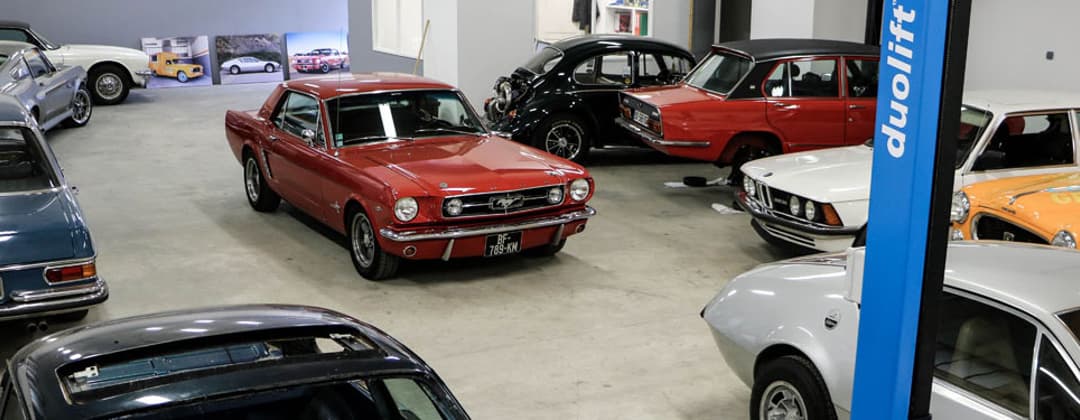 CLASSIC CAR DESIGN