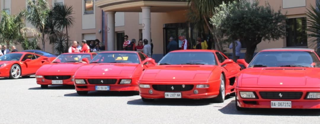 ROSSO CORSA AUTOMOBILI PER PASSIONE DI NATALE ROMEO