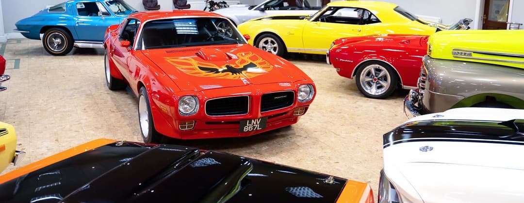 Retro Classic Garage